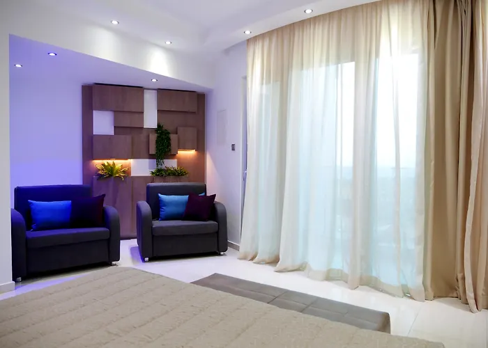 Hotel Amethyst Napa &