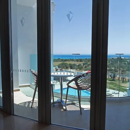 Hotel Amethyst Napa & Ayia Napa