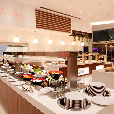 ホテル Amethyst Napa & アヤナパ