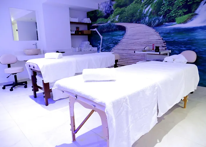 Amethyst Napa & Hotell 4*