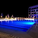 Hotel Amethyst Napa & 4*