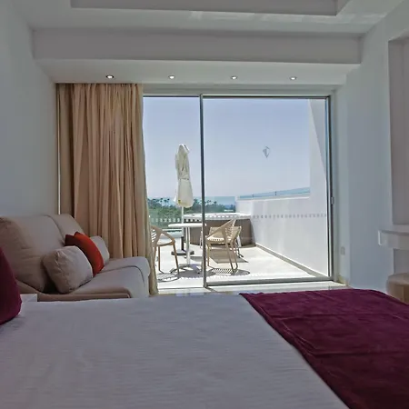 Hotell Amethyst Napa & Ayia Napa